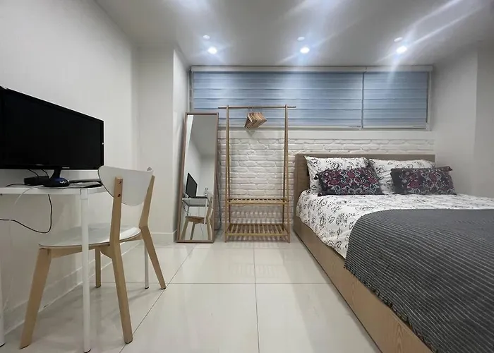 Hongdae Hk Villa *