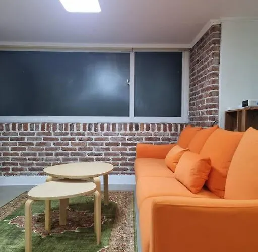 Villa Hongdae Hk