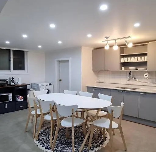 Villa Hongdae Hk